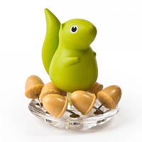 Держатель канцелярских кнопок Squirrel & Acorn Qualy Зеленый купить с доставкой в любой город Украины, цена от 270 грн.