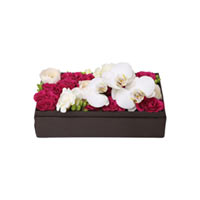 Коробка с цветами La Fleur «Моей любимой» купить с доставкой в любой город Украины, цена от 1 340 грн.