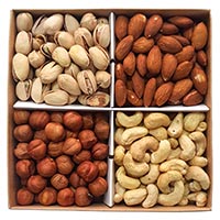Набор орехов «Four nuts» купить с доставкой в любой город Украины, цена от 320 грн.